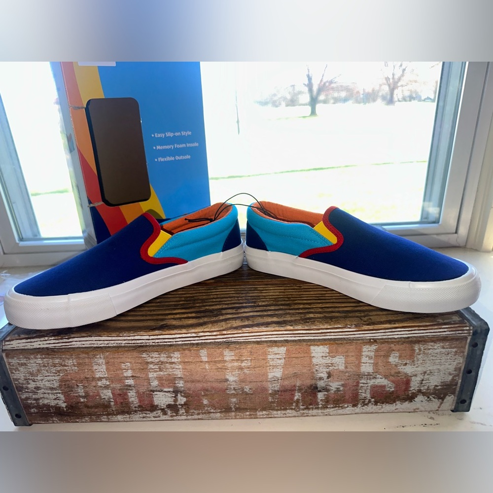 Aldi Gear Canvas Slip-slip Ons Women’s Size 8 ~ New - Picture 5 of 9